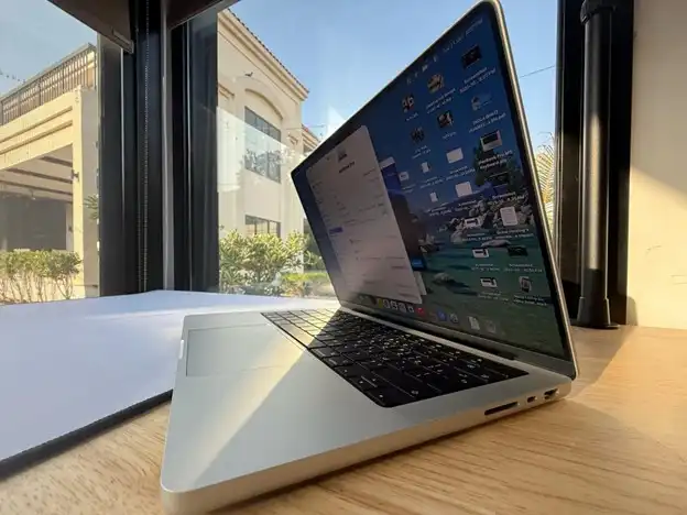 MacBook Pro M5 vs MacBook Pro M5 Pro: khác biệt lớn nhất nằm ở đâu?